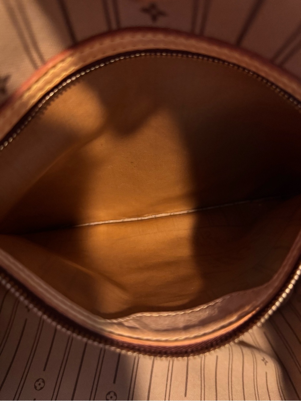 Authentic Louis Vuitton Monogram Canvas Neverfull MM - Picture 10 of 16